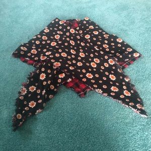 Never Worn! Reversible Scarf! 🖤❤️